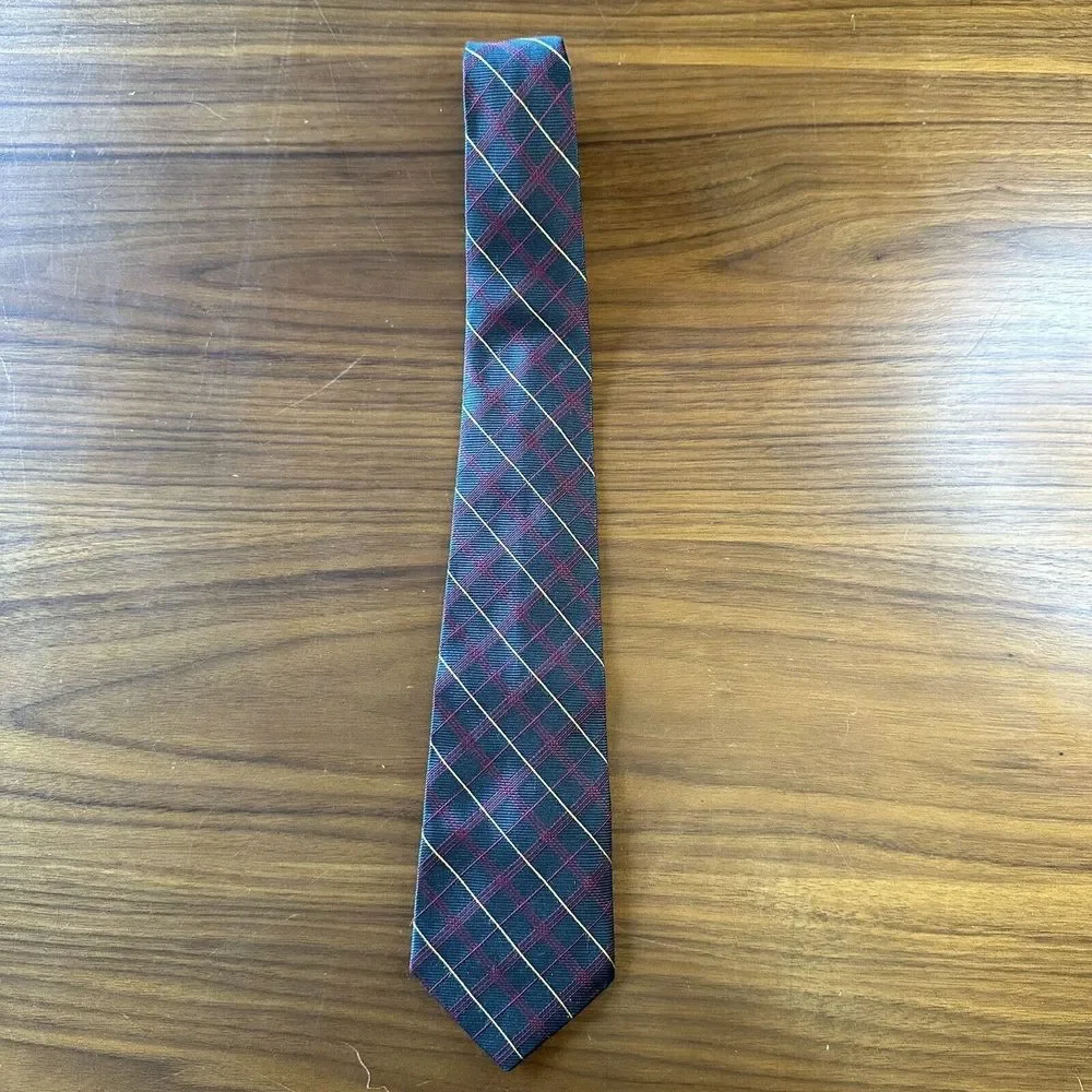 Brooks Brothers Navy Plaid Tie with Red and Green Windowpane